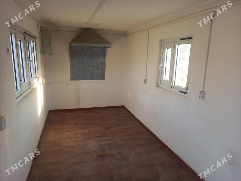 kantyner - Çärjew - img 3