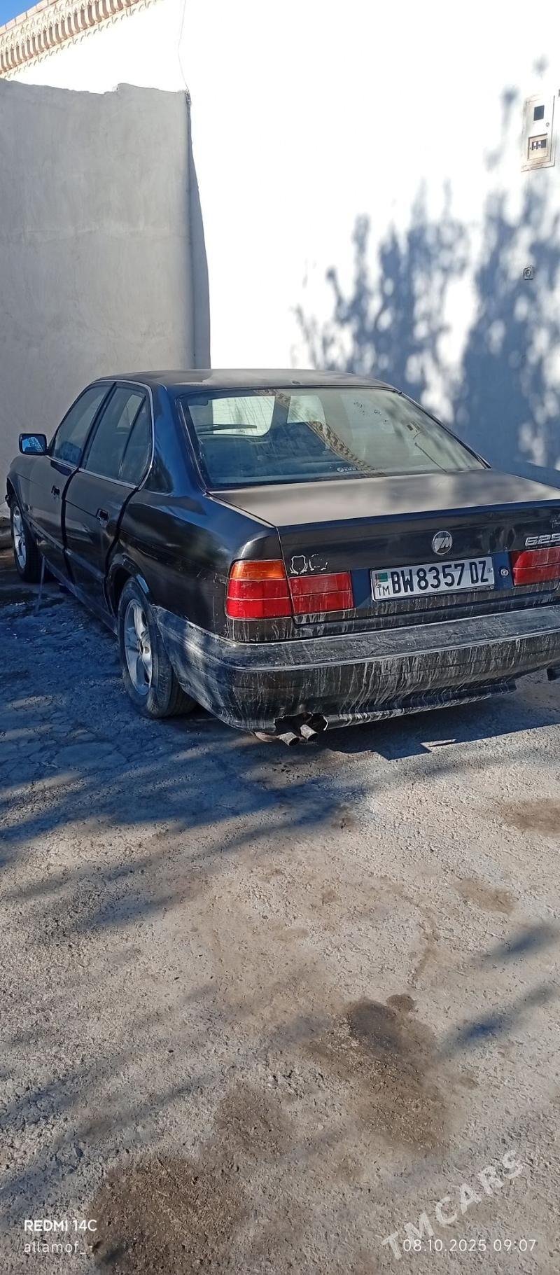 BMW 525 1989 - 25 000 TMT - Губадаг - img 3