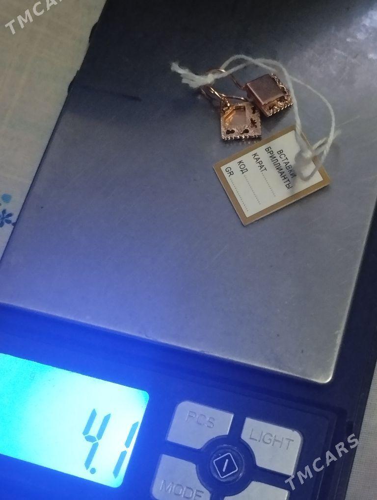 gyzyl gulakhalka - Бузмеин - img 3