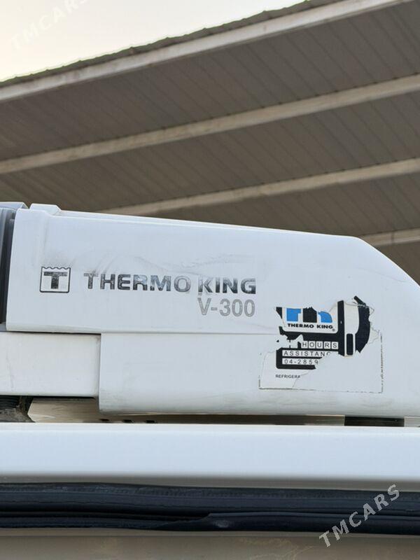 Toyota Hiace 2021 - 551 000 TMT - Ашхабад - img 7