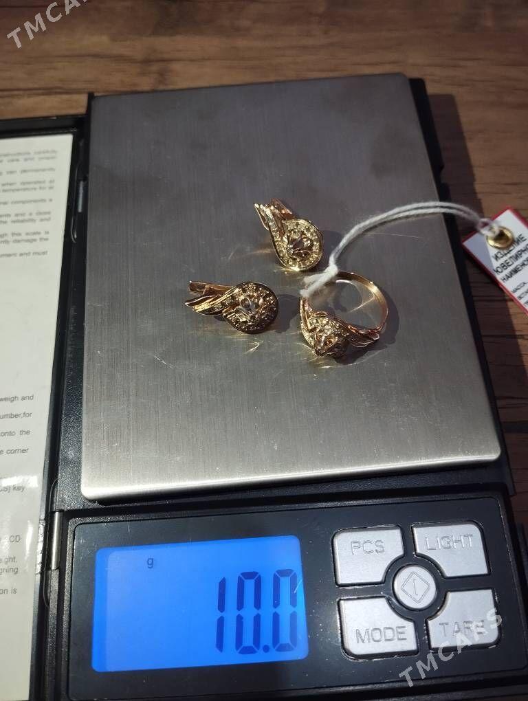 gyzyl komplekt - Бузмеин - img 3