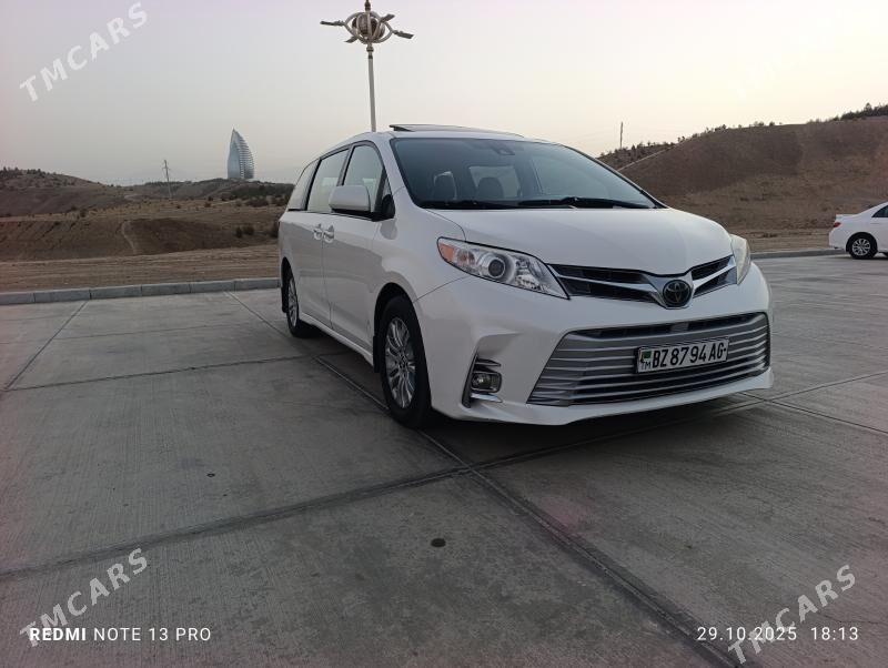 Toyota Sienna 2019 - 460 000 TMT - Ашхабад - img 4