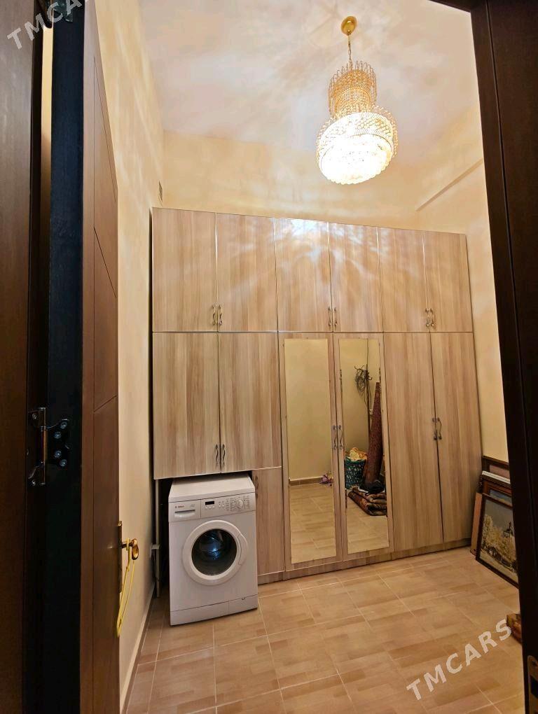 Московская элитка - Moskowskiý köç. (10 ýyl abadançylyk şaýoly) - img 4