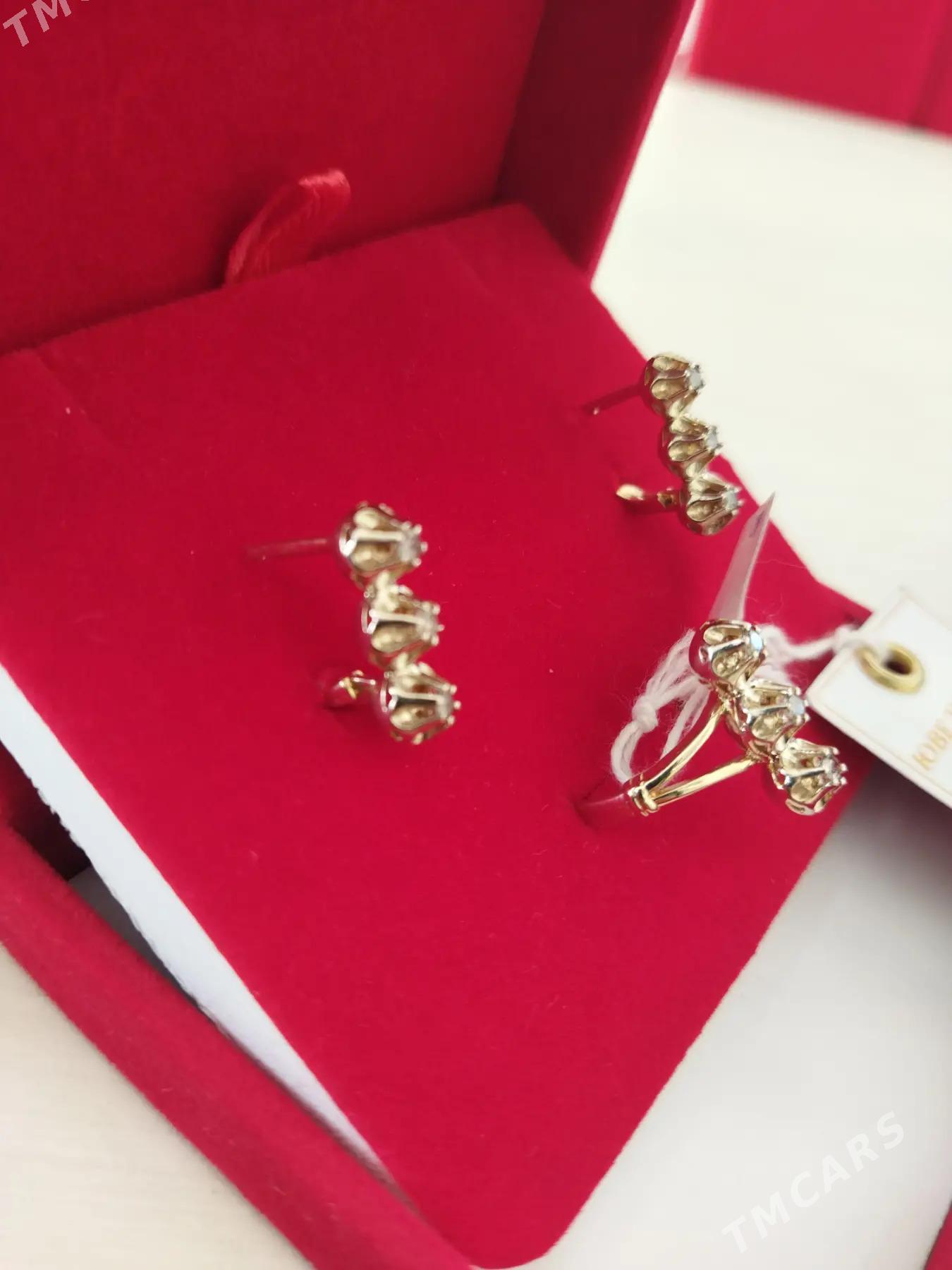 gyzyl komplekt - Бузмеин - img 3