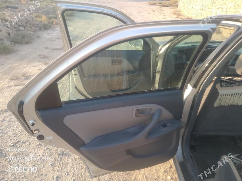 Toyota Camry 2000 - 130 000 TMT - Магданлы - img 5