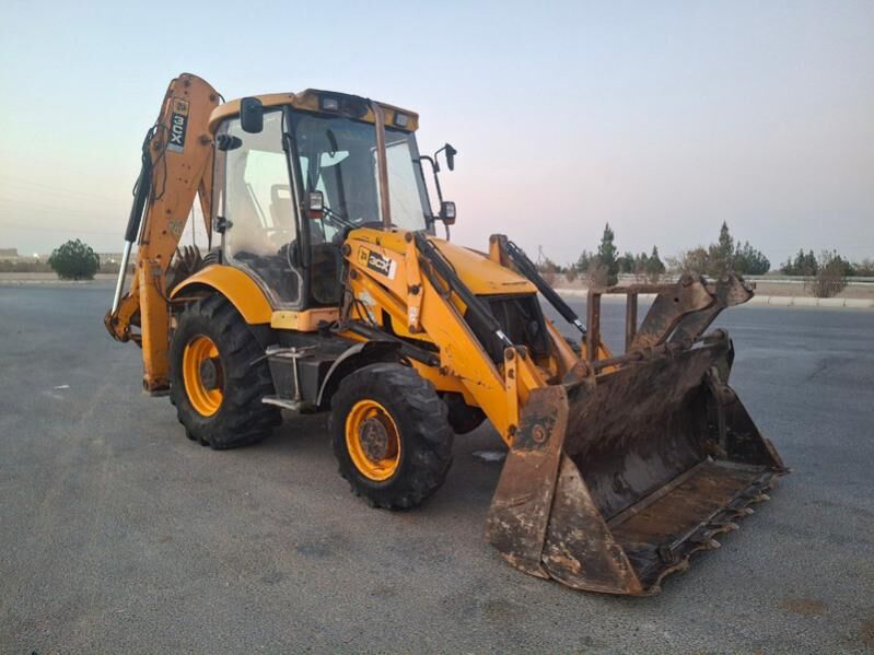 JCB 3CX Pothole Master 2008 - 460 000 TMT - "Altyn Asyr" Gündogar bazary (Jygyllyk) - img 2