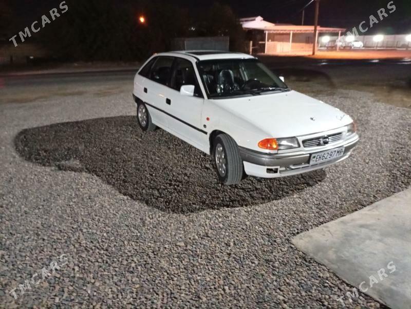 Opel Astra 1992 - 38 000 TMT - Mary - img 1