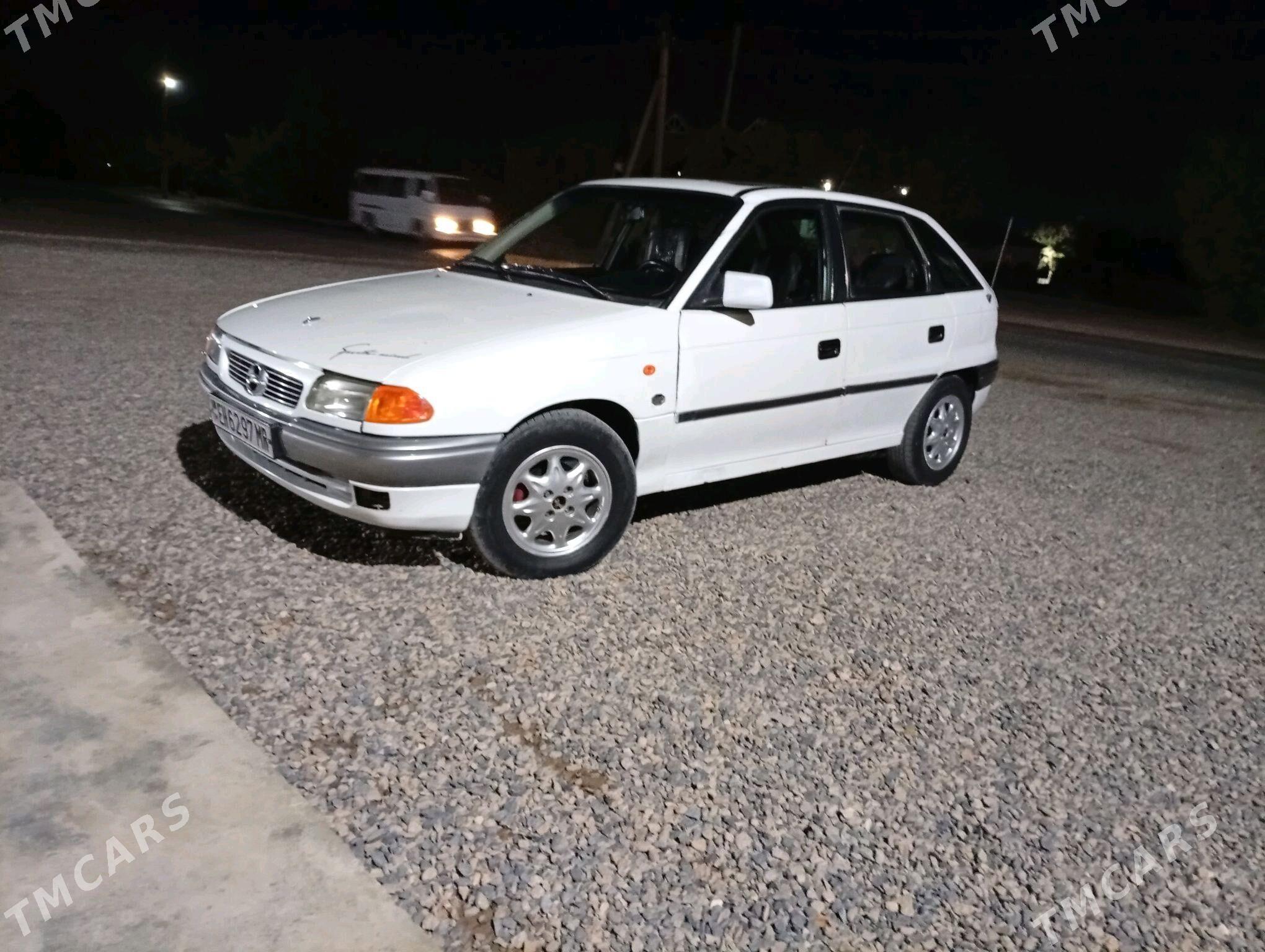 Opel Astra 1992 - 38 000 TMT - Mary - img 6