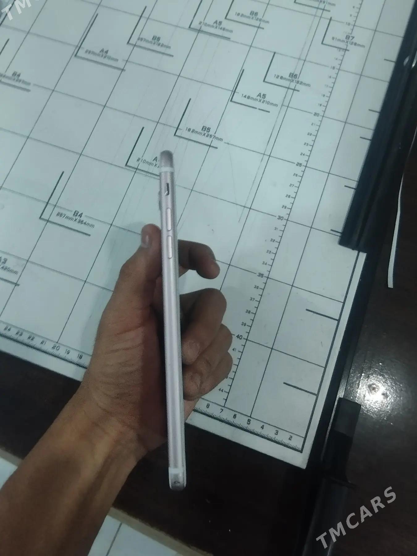 iPone7+ - Кёнеургенч - img 3