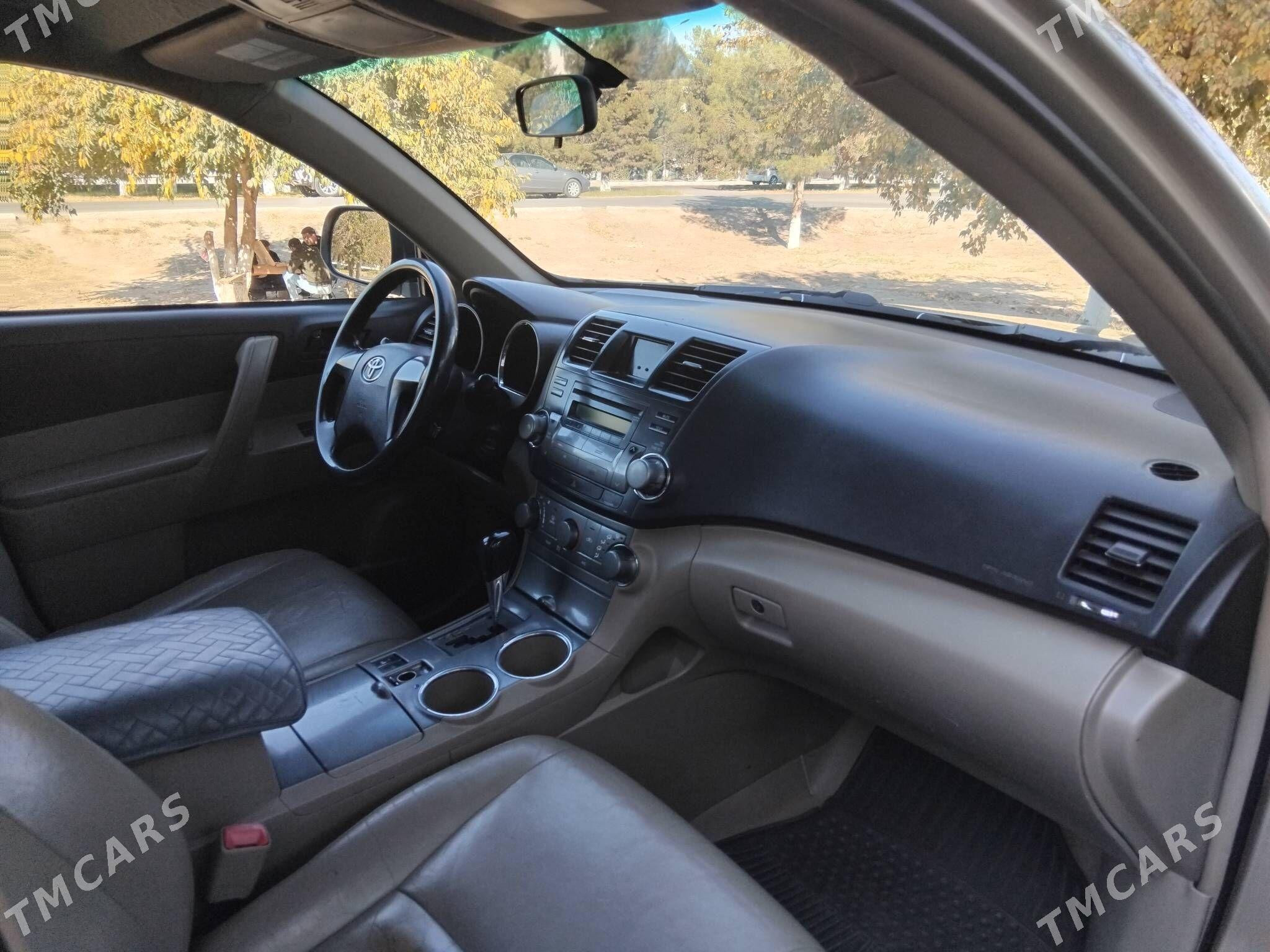 Toyota Highlander 2008 - 280 000 TMT - Туркменабат - img 8