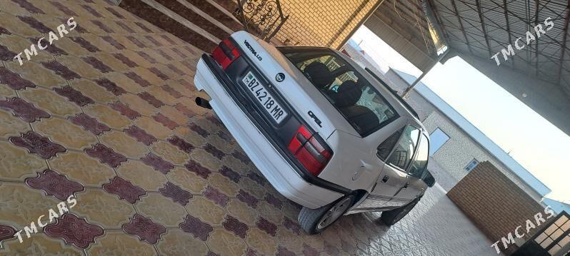 Opel Vectra 1992 - 45 000 TMT - Мургап - img 2