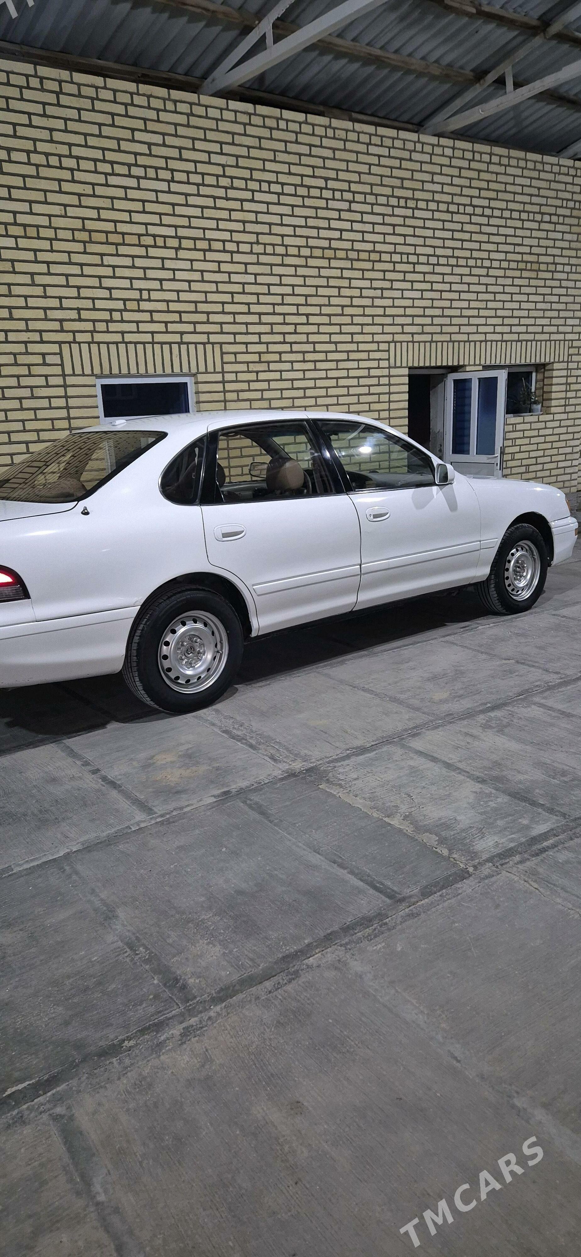 Toyota Avalon 1996 - 115 000 TMT - Туркменбаши - img 2