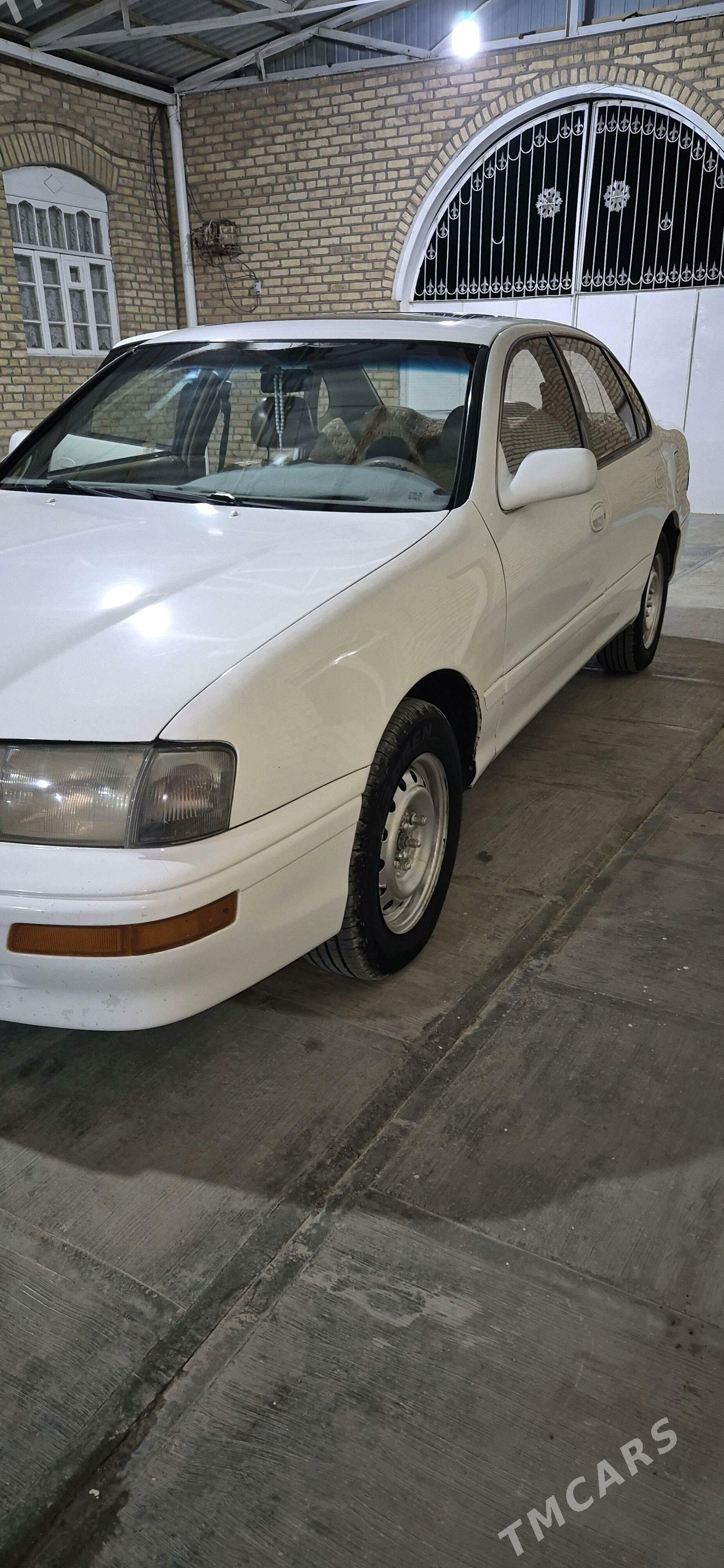Toyota Avalon 1996 - 115 000 TMT - Туркменбаши - img 1