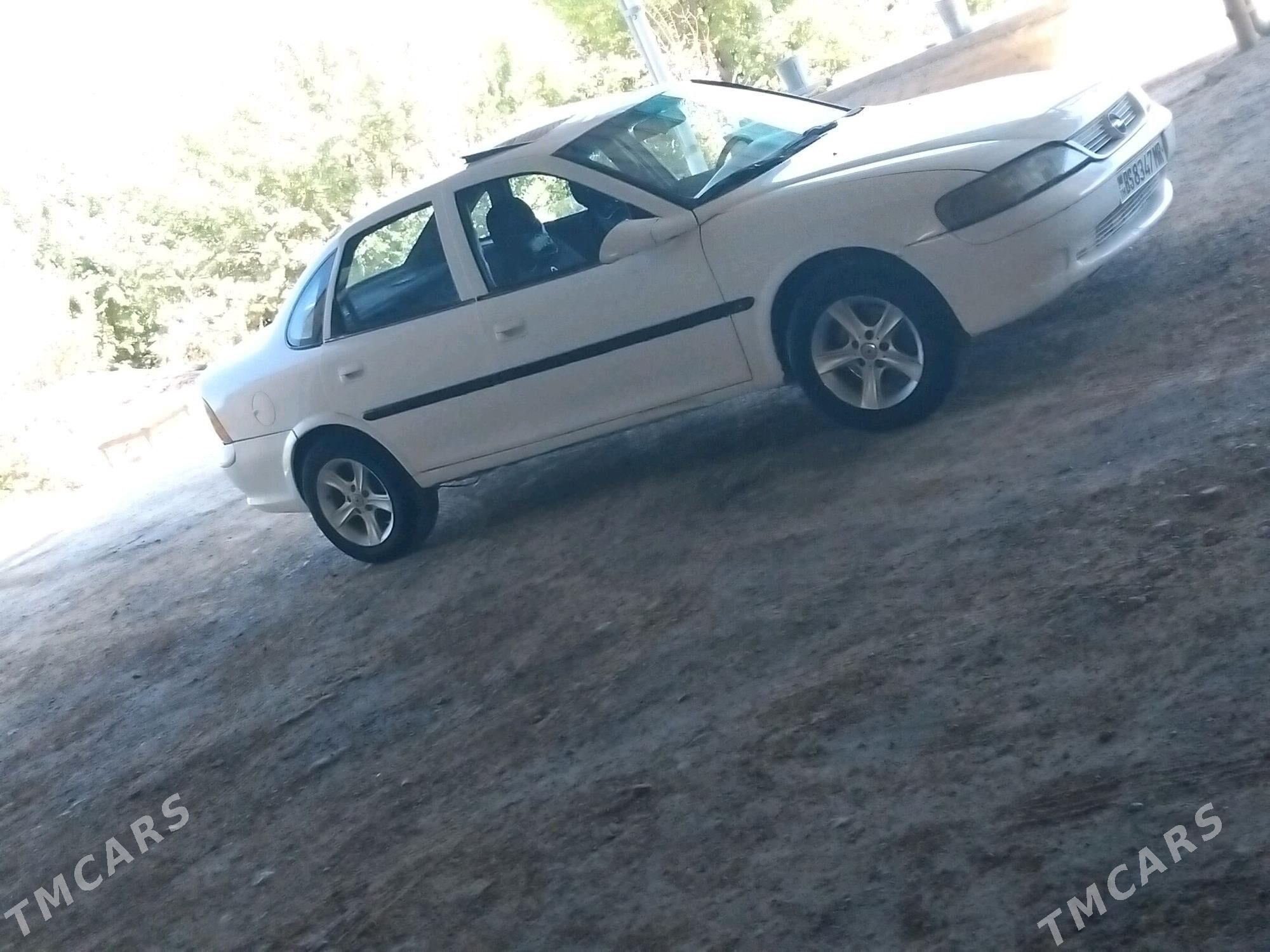 Opel Vectra 1996 - 53 000 TMT - Murgap - img 4