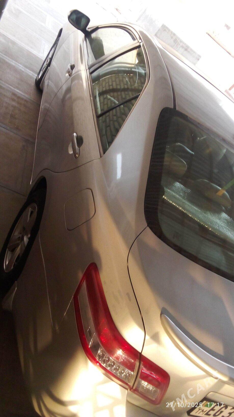 Toyota Camry 2007 - 135 000 TMT - Мары - img 3