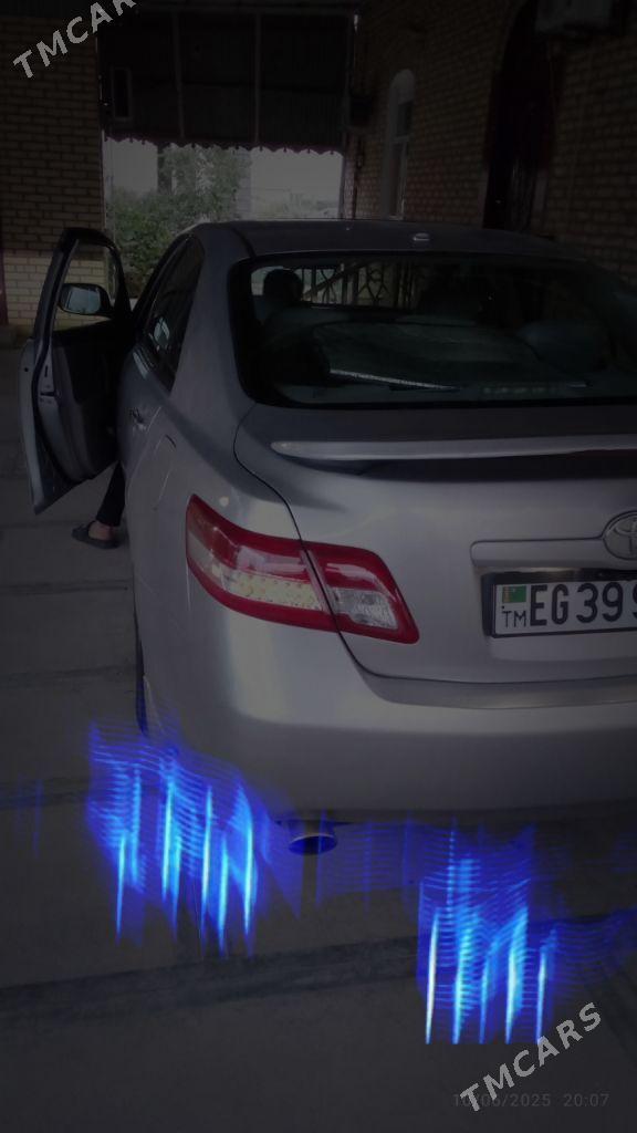 Toyota Camry 2007 - 135 000 TMT - Мары - img 7