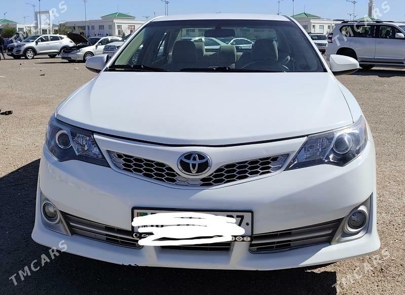 Toyota Camry 2013 - 226 000 TMT - Дашогуз - img 1