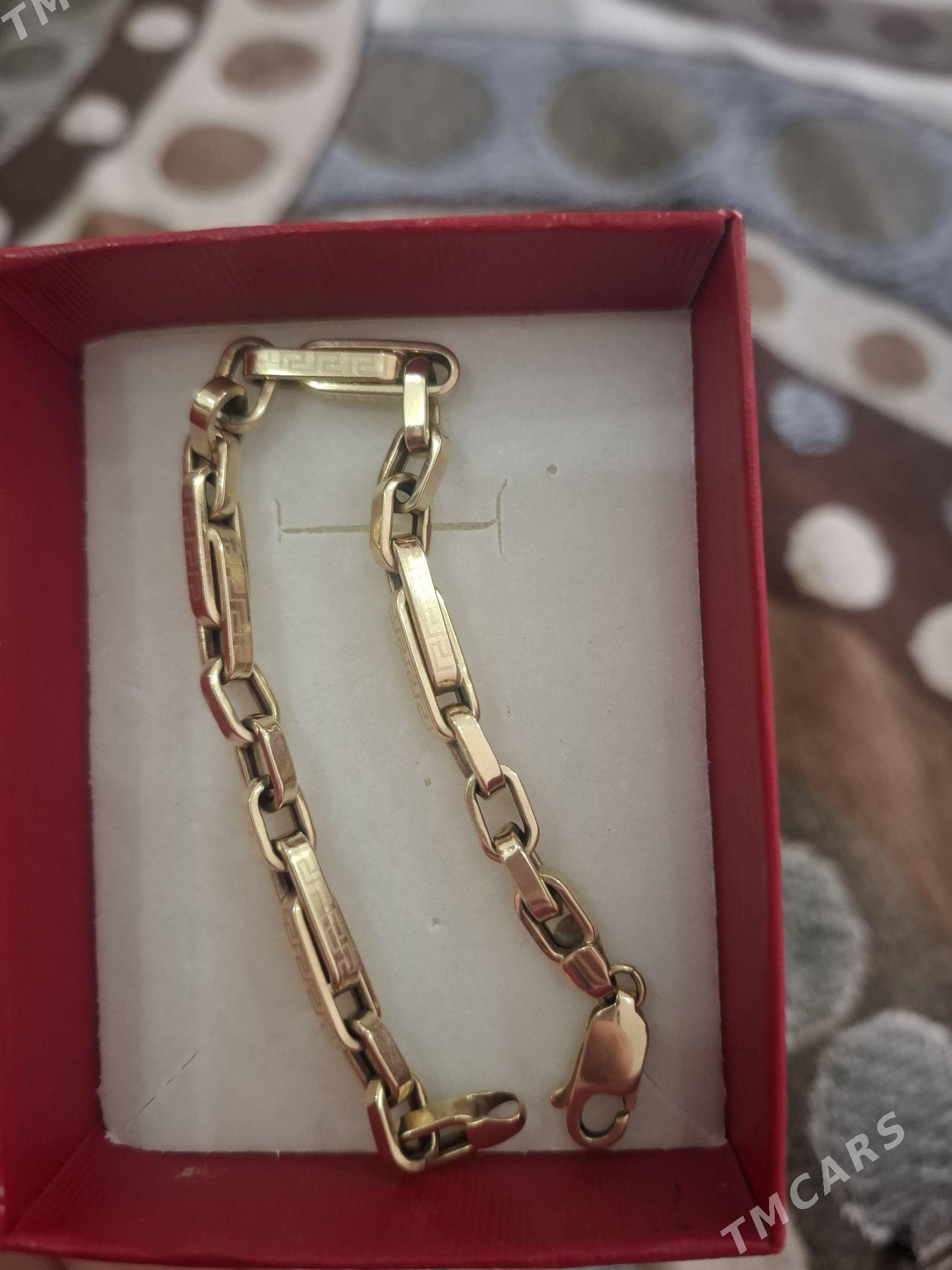 Gyzyl versaci braslet - Бузмеин - img 2