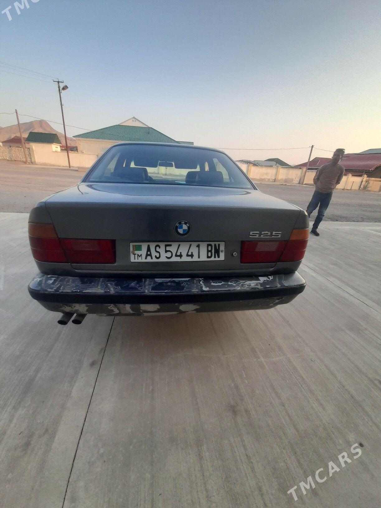BMW 525 1990 - 30 000 TMT - Балканабат - img 4