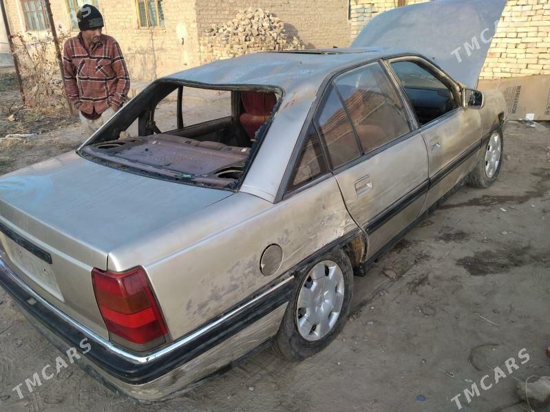 Opel Omega 1991 - 9 000 TMT - Çärjew - img 2