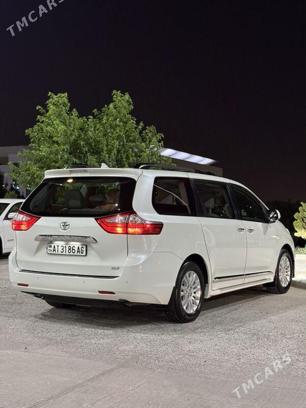 Toyota Sienna 2018 - 395 000 TMT - Ашхабад - img 2