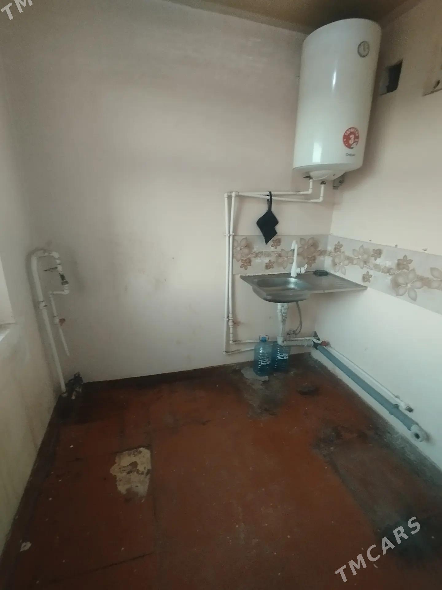 3 комнат 4 этаж - Мары - img 2