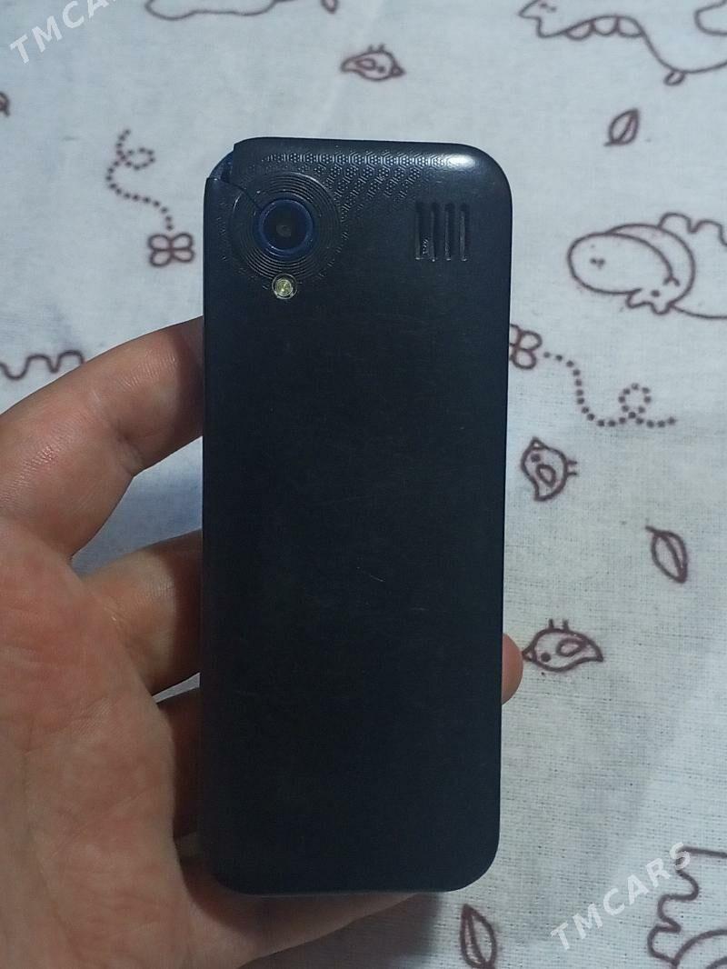 maxfone prastoy telefon - 5 мкр - img 4