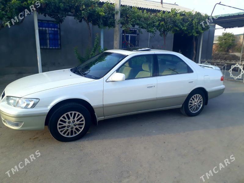 Toyota Camry 1999 - 150 000 TMT - Saýat - img 1