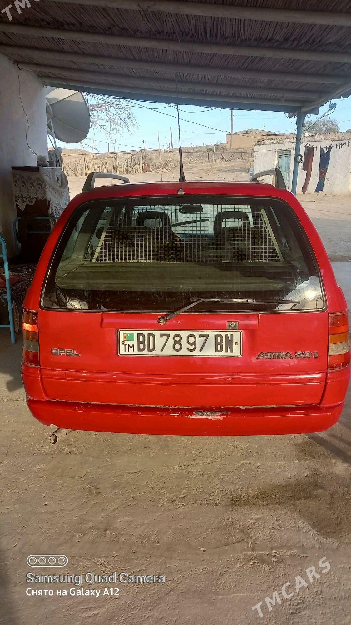 Opel Astra 1995 - 50 000 TMT - Махтумкули - img 3