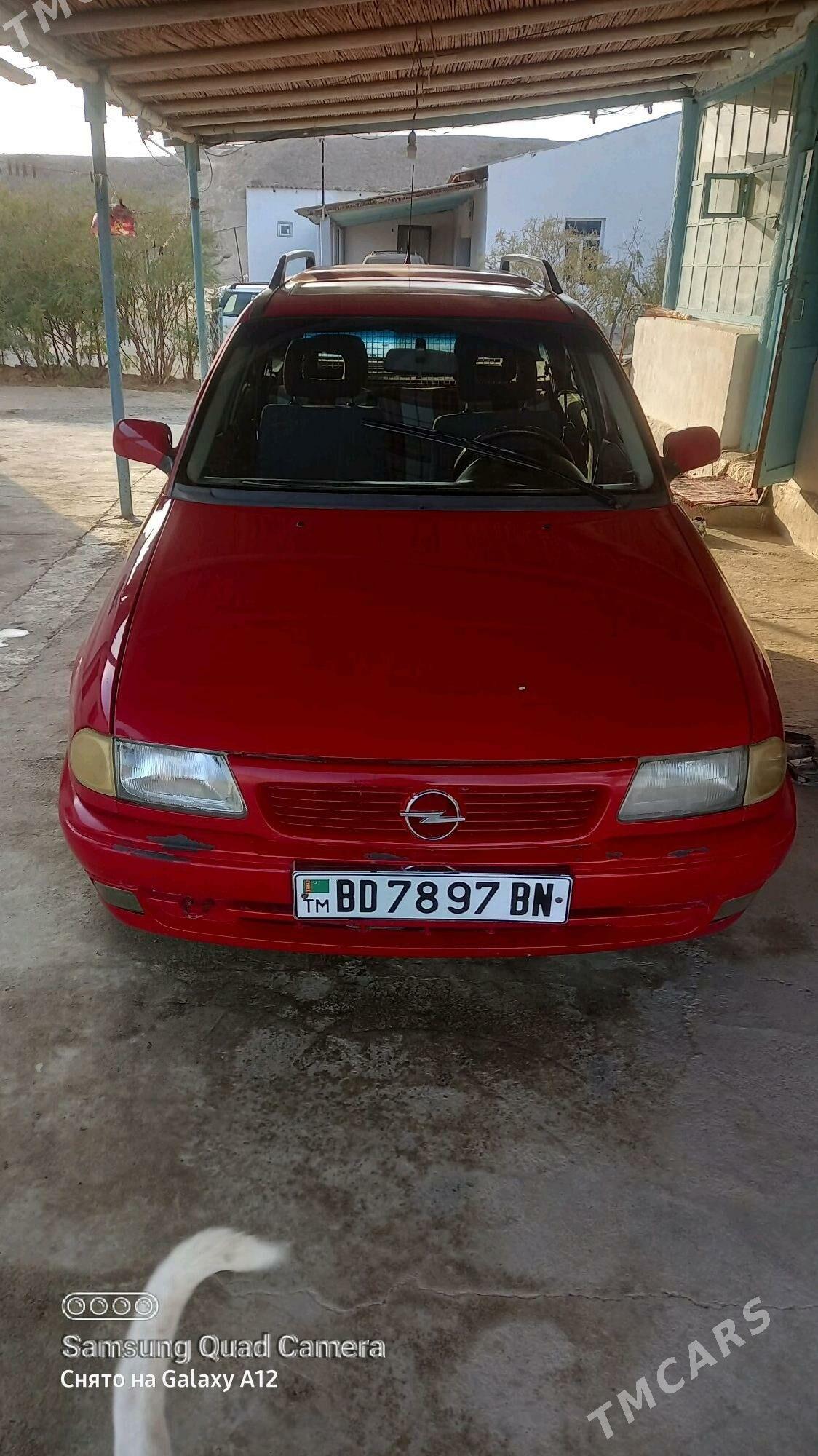 Opel Astra 1995 - 50 000 TMT - Махтумкули - img 4