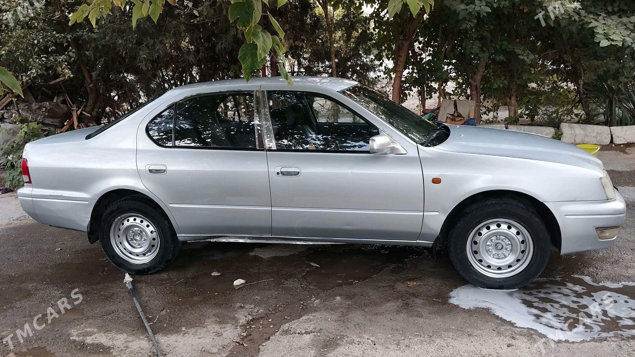 Toyota Camry 1994 - 50 000 TMT - Magtymguly - img 2
