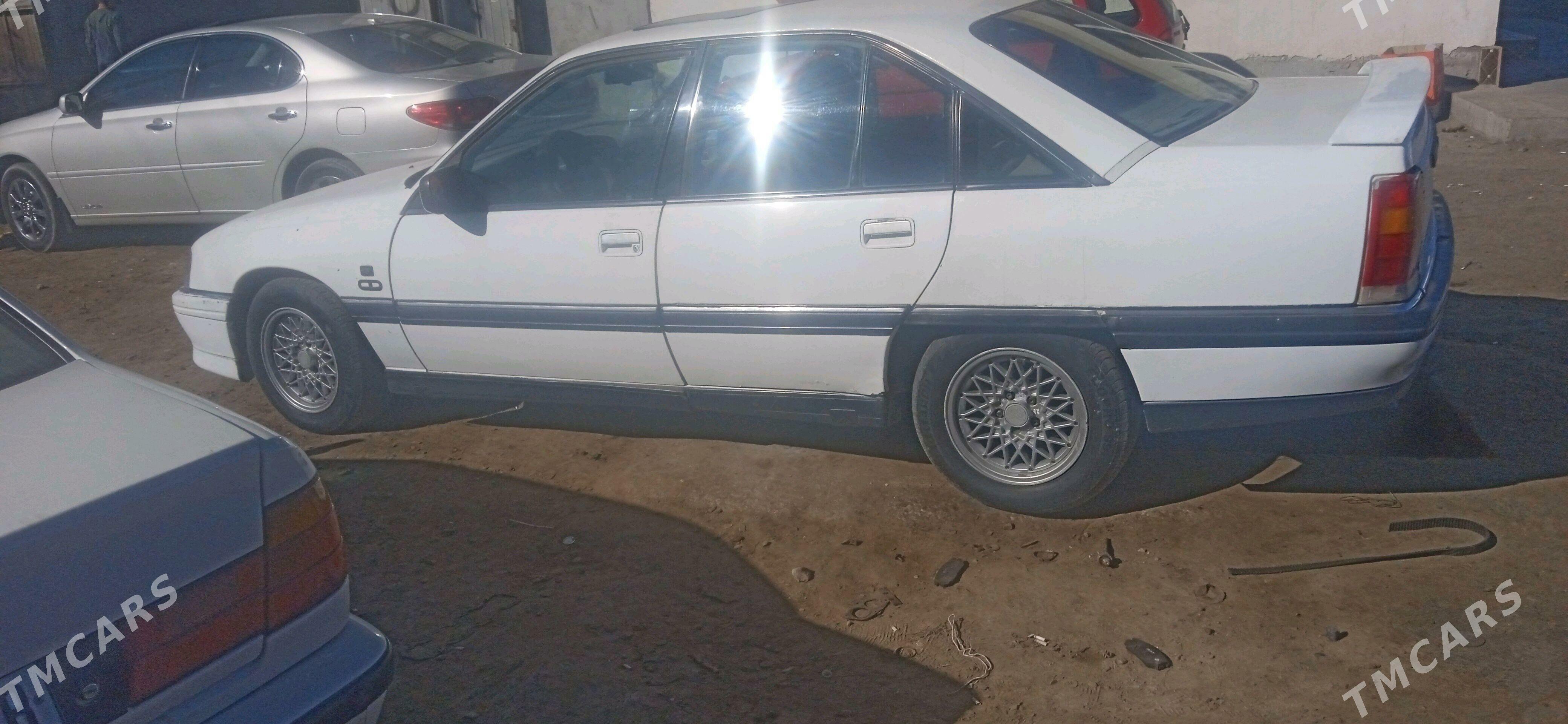 Opel Omega 1993 - 26 000 TMT - Çärjew - img 3