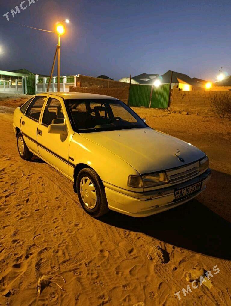 Opel Vectra 1989 - 30 000 TMT - Änew - img 1