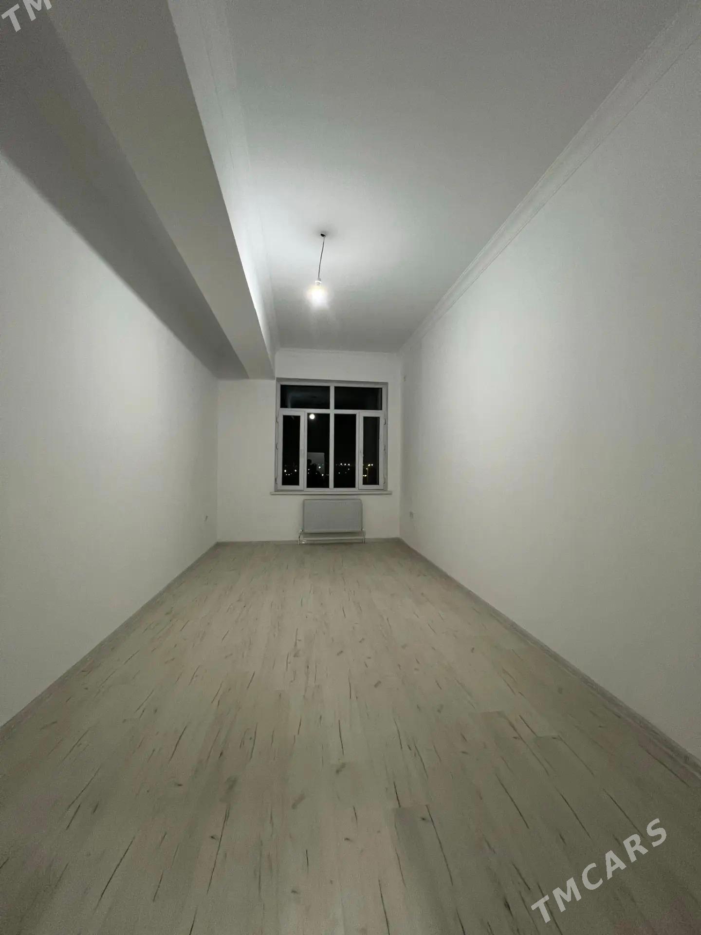 POL ELITGA - Анев - img 2