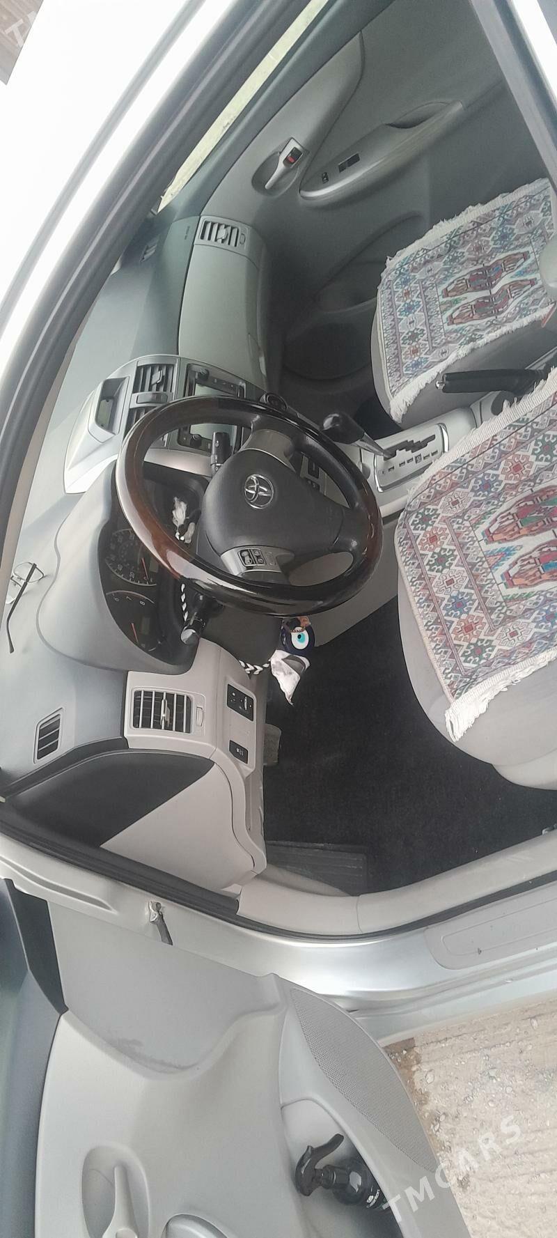 Toyota Corolla 2013 - 160 000 TMT - Aşgabat - img 3