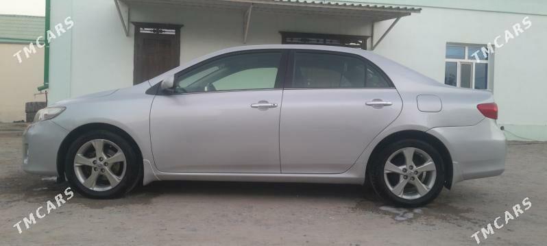 Toyota Corolla 2013 - 160 000 TMT - Aşgabat - img 4