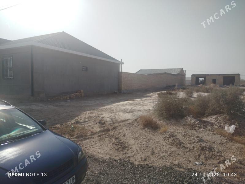 BOŞ MELLEK ÝER 22 domyn arkasy - Türkmenabat - img 3