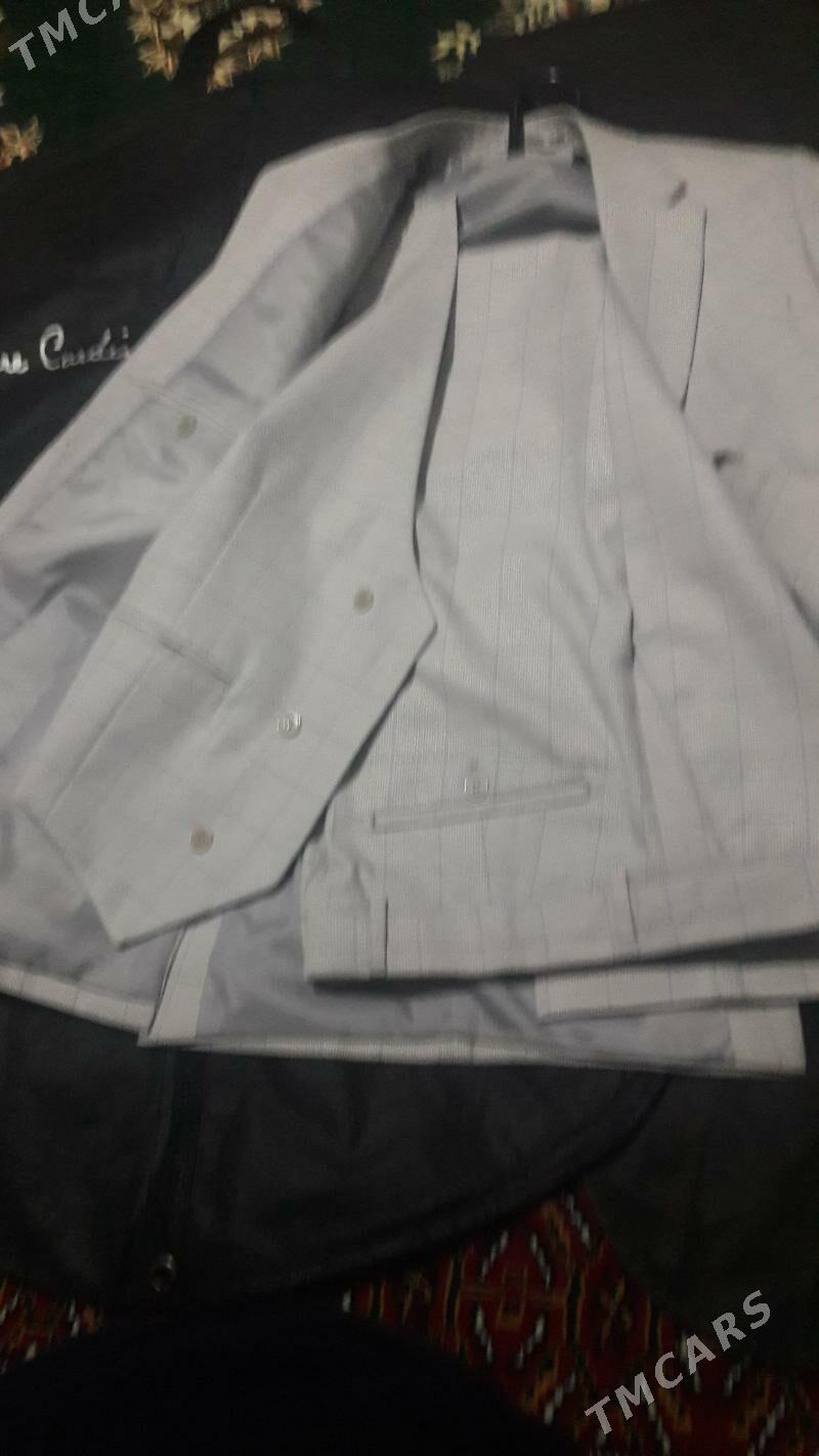 Kastýum troýka - Хитровка - img 2