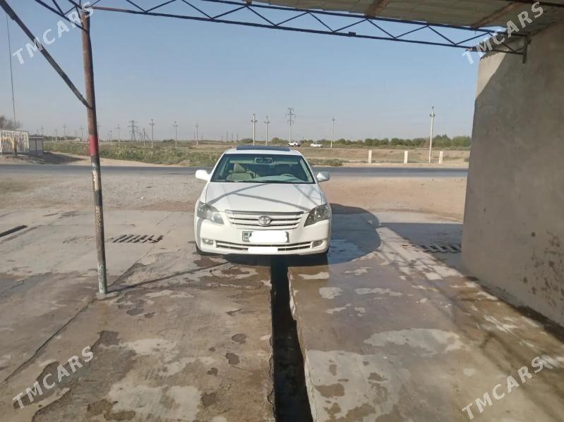 Toyota Avalon 2005 - 195 000 TMT - Мары - img 1