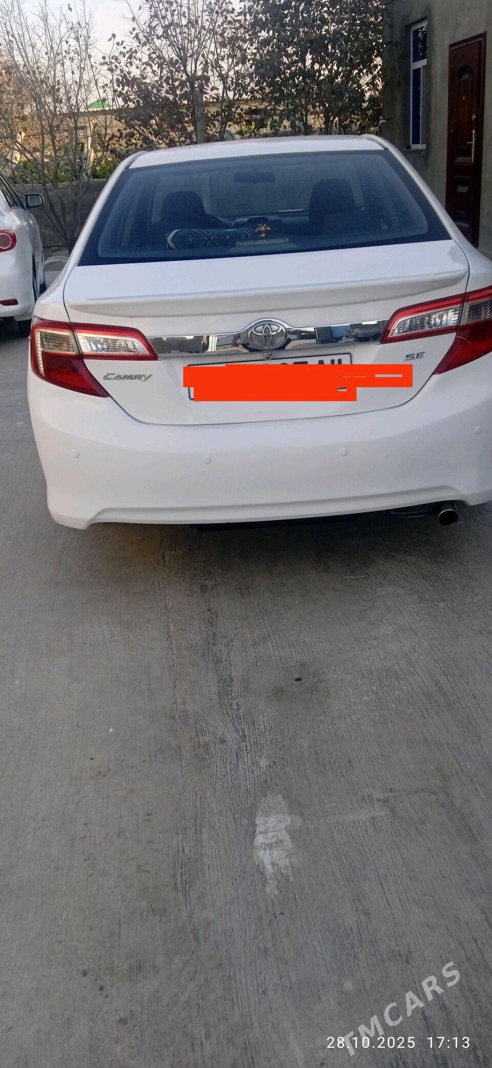 Toyota Camry 2012 - 200 000 TMT - Gökdepe - img 4