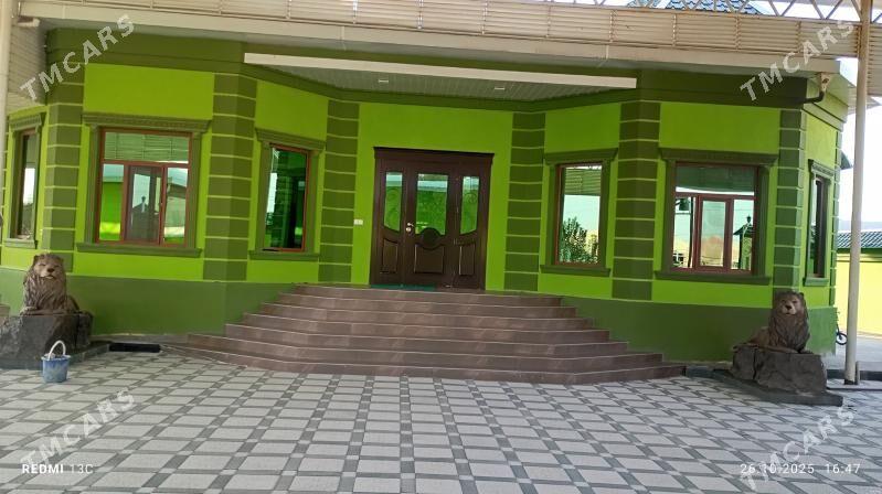 yolbars - Mary - img 1