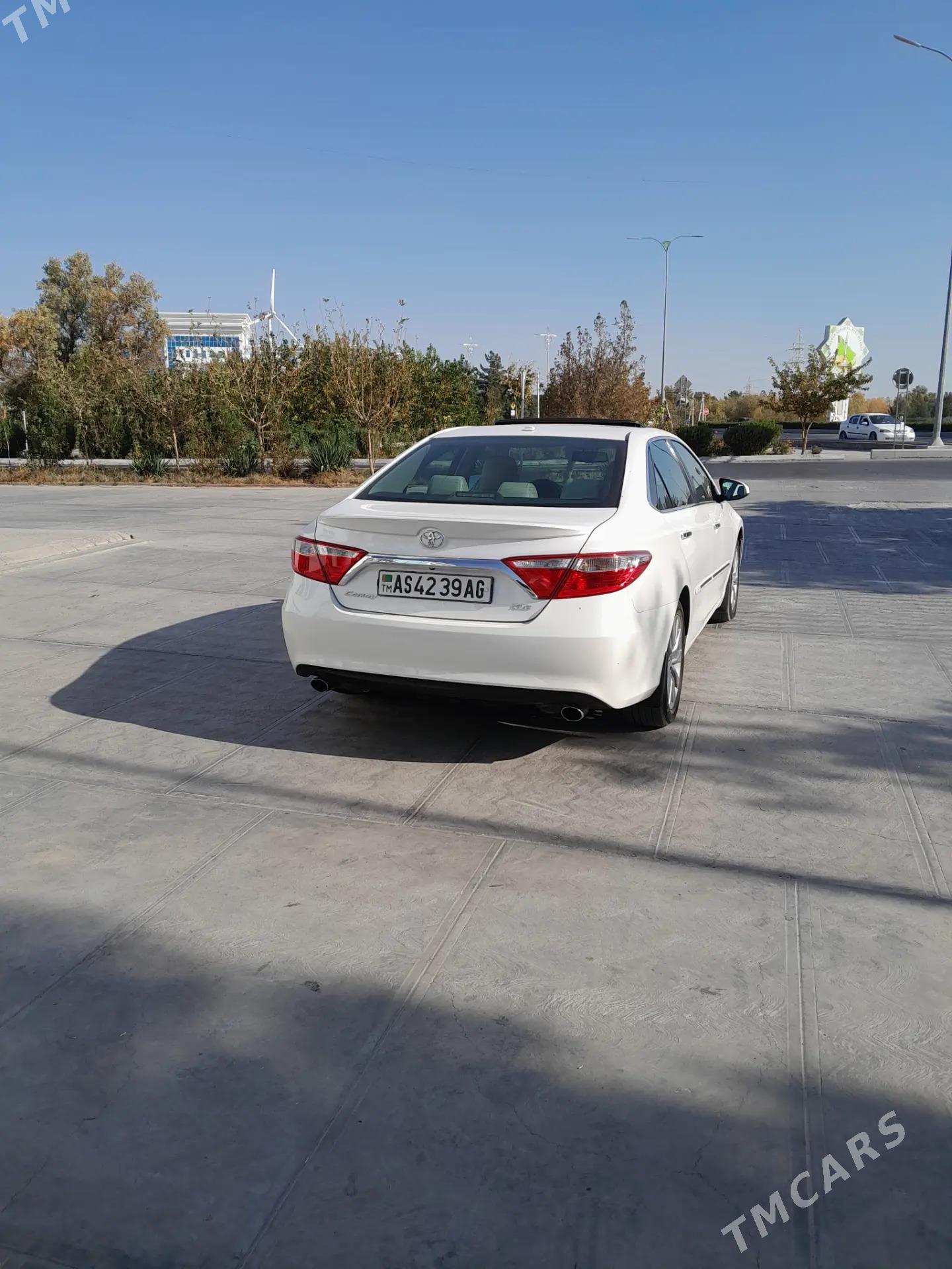 Toyota Camry 2017 - 400 000 TMT - Мары - img 2