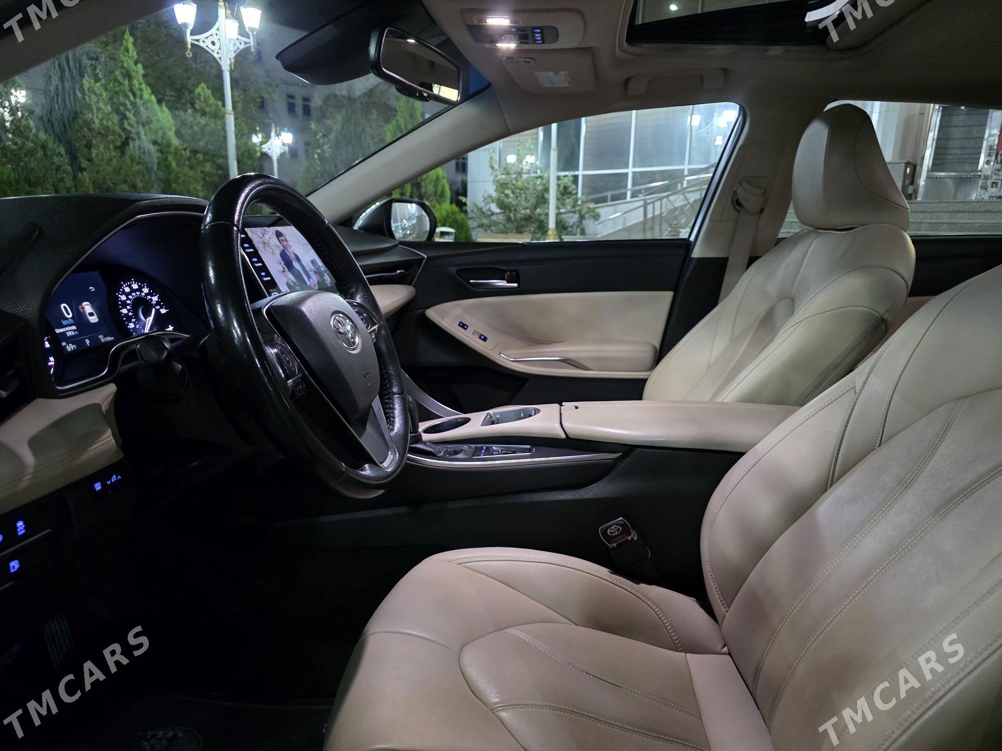 Toyota Avalon 2018 - 405 000 TMT - Büzmeýin - img 9