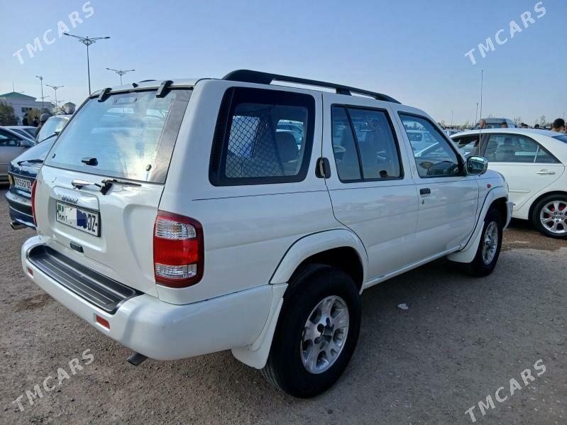 Nissan Pathfinder 2001 - 115 000 TMT - Дашогуз - img 3