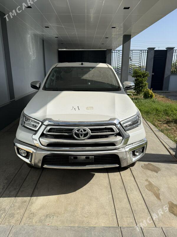 Toyota Hilux 2025 - 668 000 TMT - Aşgabat - img 2