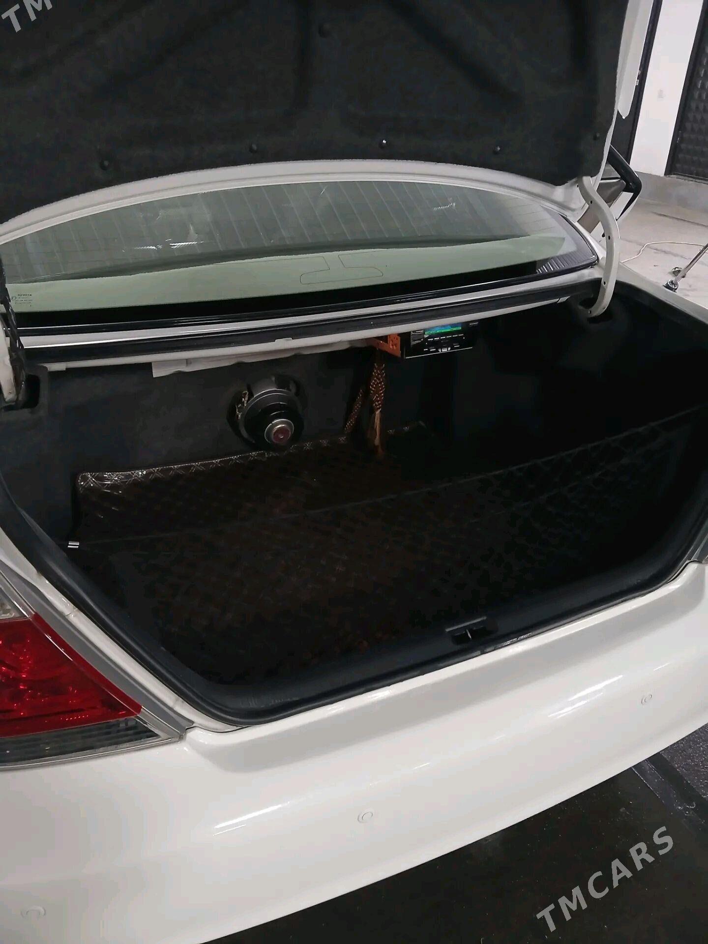 Toyota Camry 2005 - 230 000 TMT - Kaka - img 5