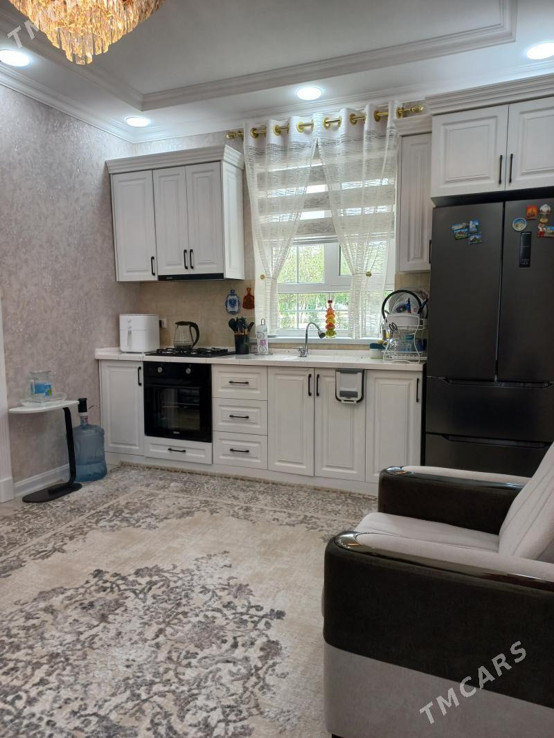 30MKR SWOBODA BEYIK / ВЫСОКИЕ - Ашхабад - img 1