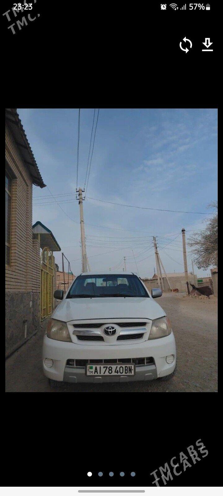 Toyota Hilux 2007 - 185 000 TMT - Bereket - img 1