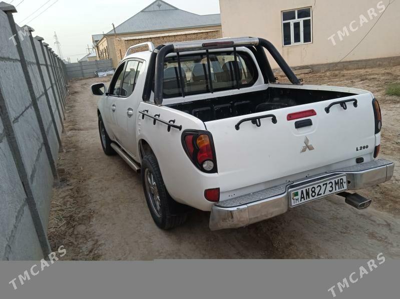 Mitsubishi L200 2007 - 100 000 TMT - Baýramaly - img 2