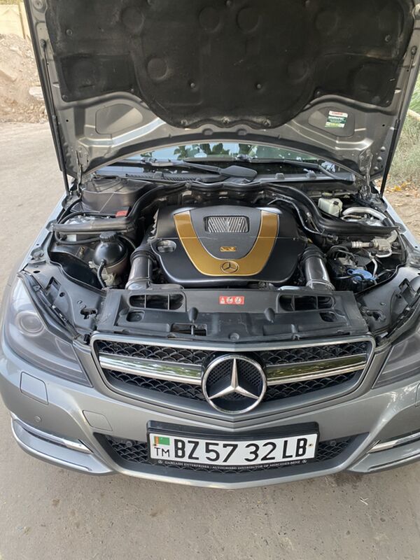 Mercedes-Benz C300 2011 - 230 000 TMT - Türkmenabat - img 8